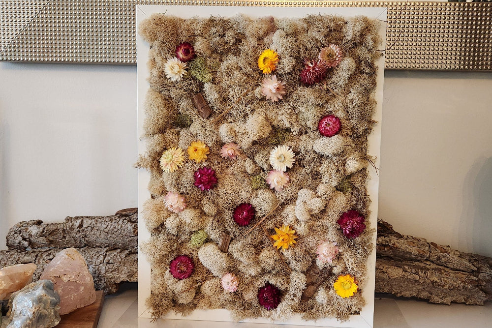 Nude Moss & Flowers - Moss Art