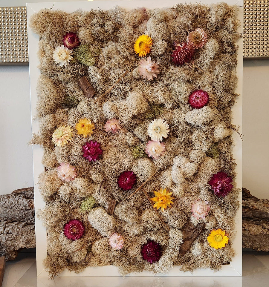 Nude Moss & Flowers - Moss Art